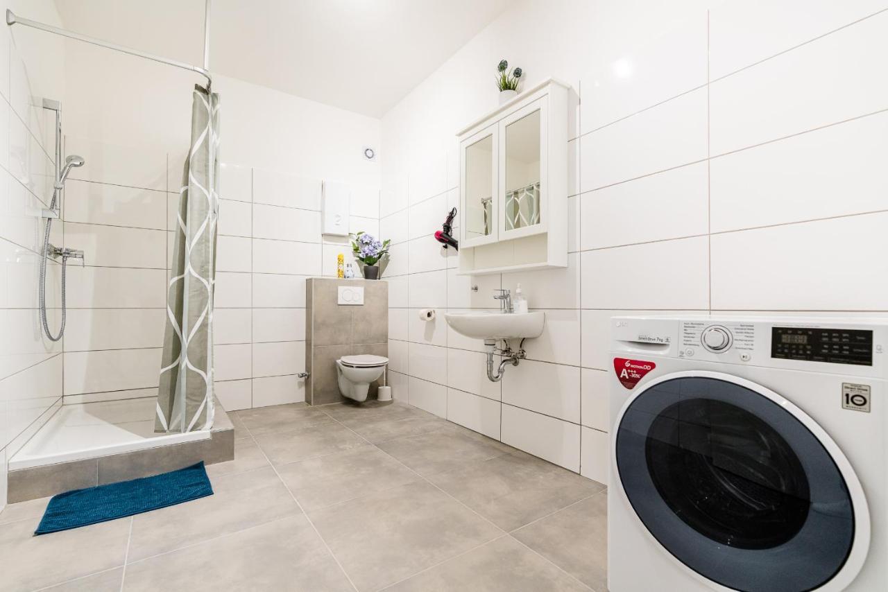 Comodo Apartments Золинген Экстерьер фото