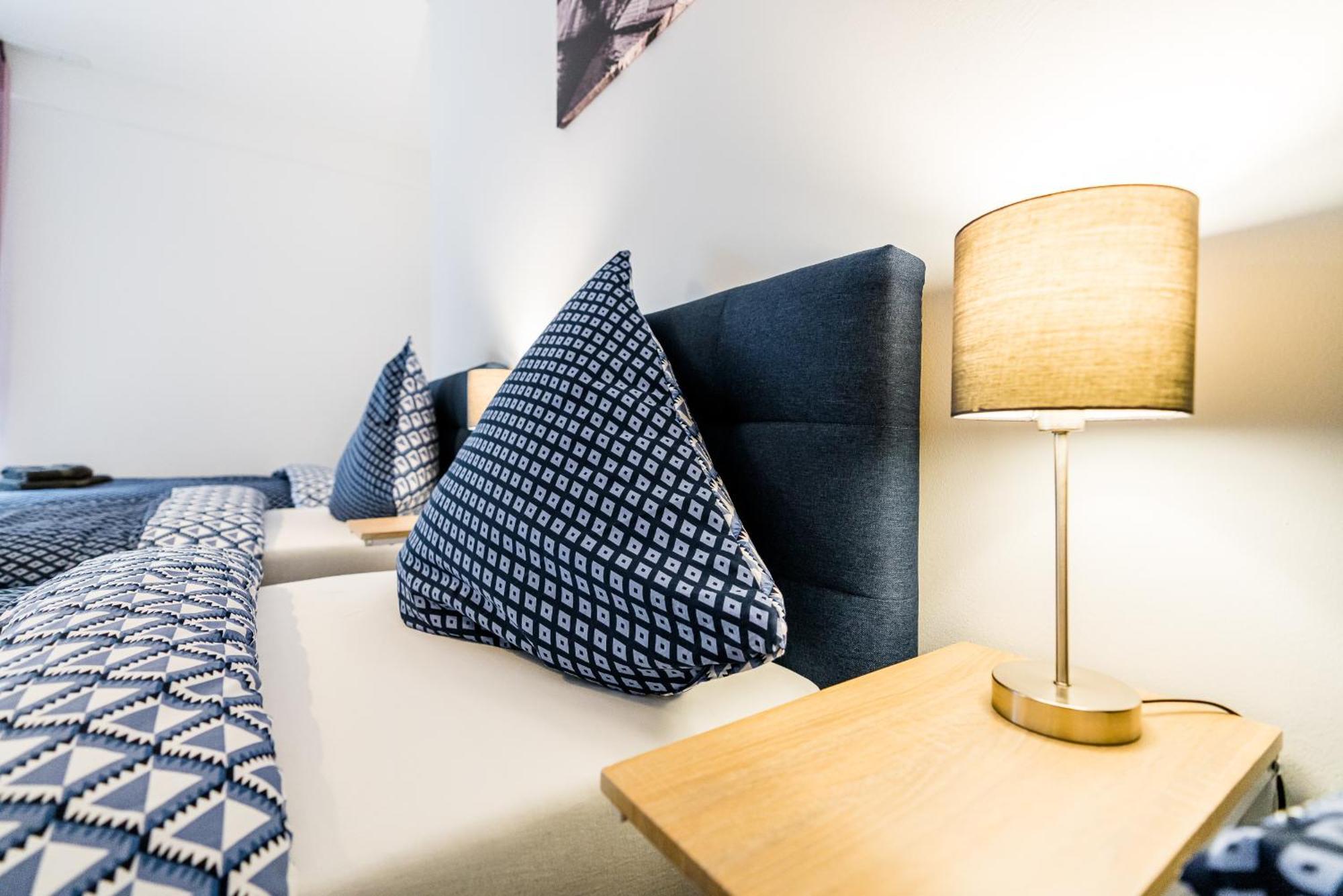 Comodo Apartments Золинген Экстерьер фото