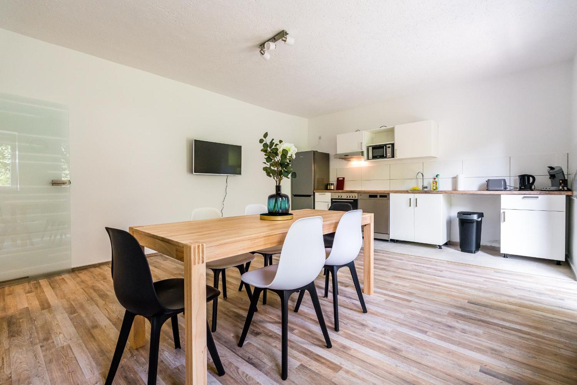 Comodo Apartments Золинген Экстерьер фото